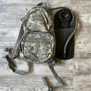 Camelbak MULE - 100 oz/3.0L Digital Camo